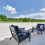 Solis By Interhome Maslenica