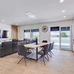 Solis By Interhome וילה מסלניקה