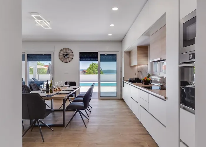 Solis By Interhome Villa