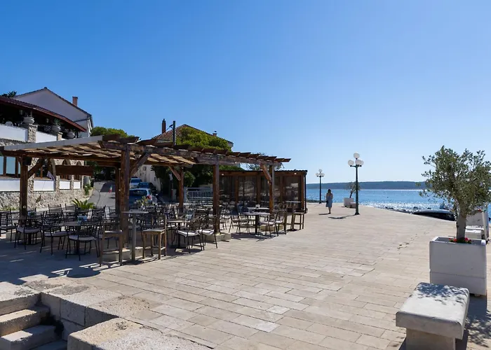 Solis By Interhome *